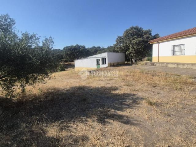 Masía en venta en Badajoz, Las Vaguadas. Casa rural en venta en Badajoz. Masías.