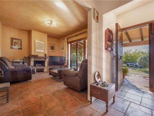 Masía en venta en Baleares Binissalem. Finca rústica en solar de 14.167m2 aprox. Masías.