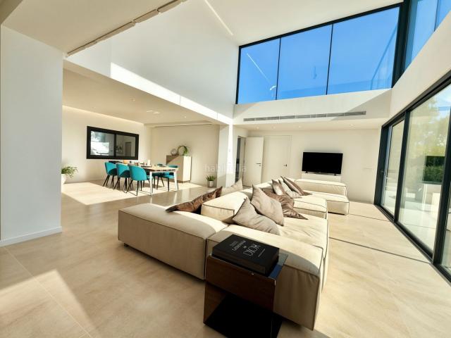 Masía en venta en Baleares Calvià, Santa Ponça. Un refugio excepcional en una ubicación privilegiada en Santa Ponça. Masías.