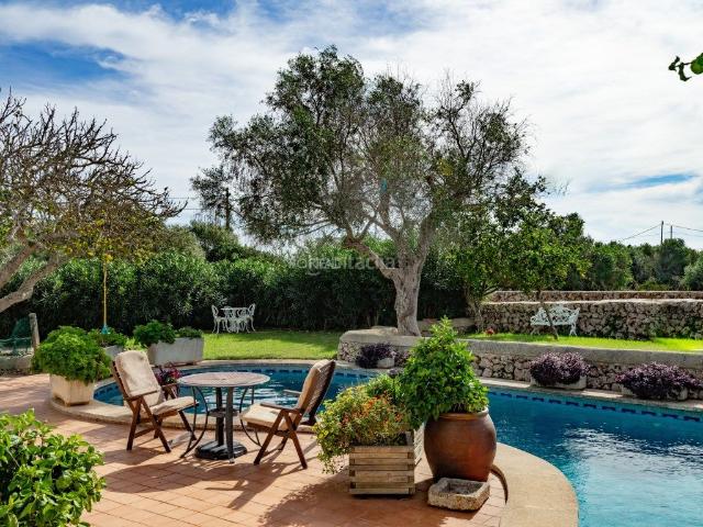 Masía en venta en Baleares Es Castell, Son Vilar Trepucó. Casa de campo menorquina con piscina y terreno cultivable. Masías Es.