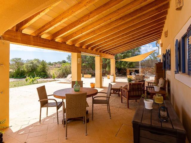 Masía en venta en Baleares Llucmajor, Llucmajor Interior. Fabulosa finca rústica con cédula de habitabilidad en el sur de Mallorca. Masías.