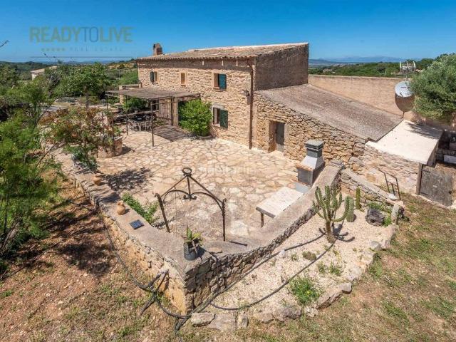 Masía en venta en Baleares Manacor, Manacor Centre. Son Macià Su Hogar de Ensueño con Licencia de Alquiler Vacacional. Masías.