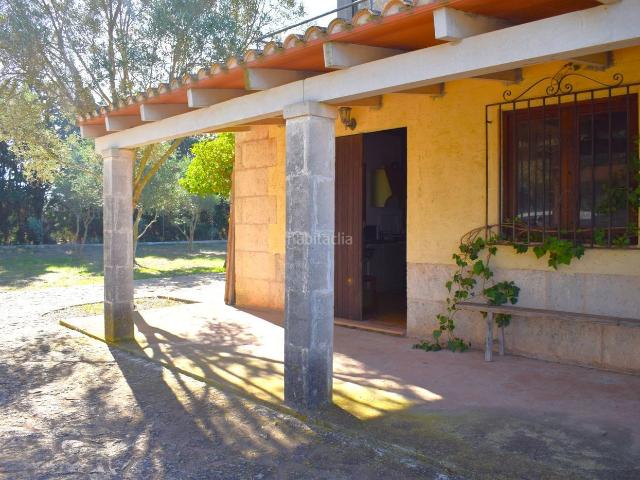 Masía en venta en Baleares Muro. Finca rústica con casa de campo con hermosas vistas a la Serra de Tramuntana en Muro. Masías.