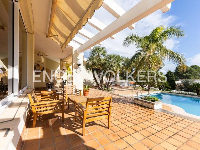 Masía en venta en Benicasim Benicàssim, Montornés Las Palmas El Refugio. VILLA MEDITERRANEA CON PISCINA EN LA PARRETA. Masías Benicasim.