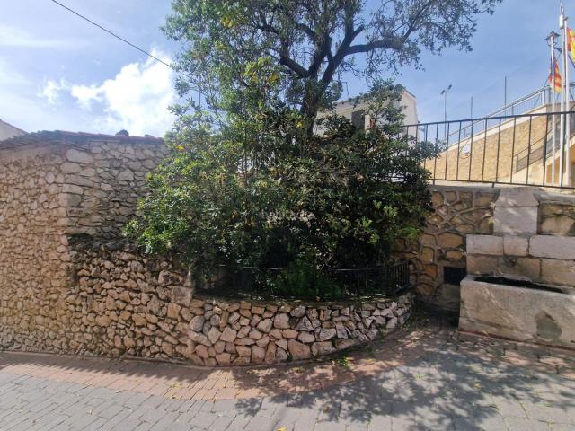 Masía en venta en Benifato. Casa de pueblo en Benifato. Masías.