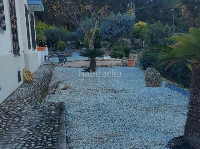 Masía en venta en Benifato. Espectacular Casa con Terreno en Castell de Guadalest. Masías.
