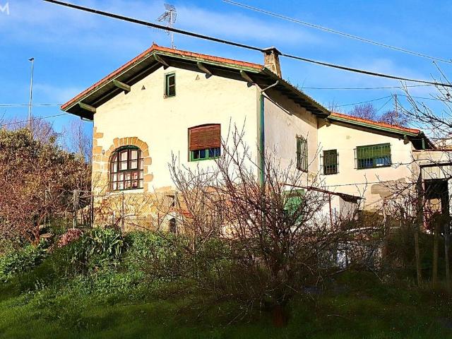 Masía en venta en Berango. Caserio en Venta en Berango. Masías.