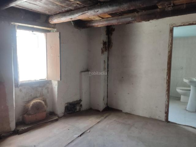 Masía en venta en Biescas. Casa de Pueblo para rehabilitar. Masías.