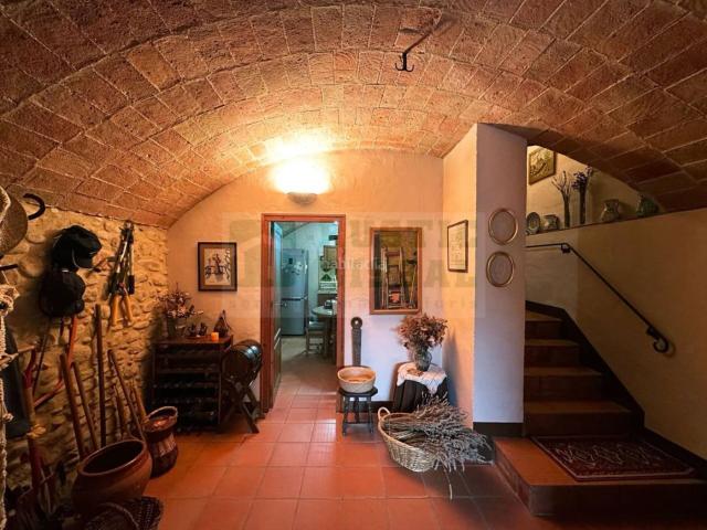 Masía en venta en Boadella i les Escaules. Exclusiva en Venta Casa con jardín y terraza en Boadella Alt Empordà. Masías Boadella i les.