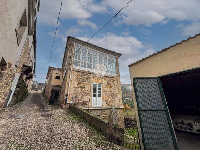 Masía en venta en Bolo O. Propiedad histórica con encanto en As Ermitas Ourense Ideal para proyecto turístico. Masías Bolo.