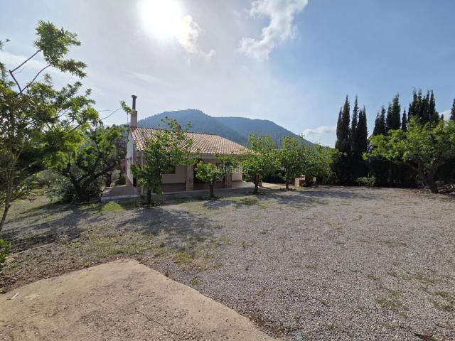 Masía en venta en Bullas. Espectacular casa de campo junto al río. Masías.