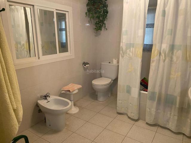 Masía en venta en Burbáguena. Casa señorial con jardín, garaje y vistas a la vega en Burbáguena Teruel. Masías.