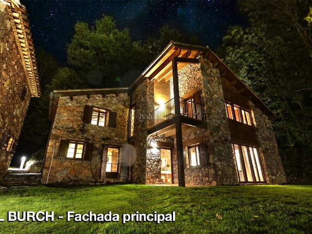 Masía en venta en Camprodon Pirineos. Masías.