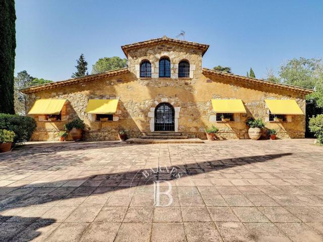 Masía en venta en Caldes de Malavella. Masías Caldes de.