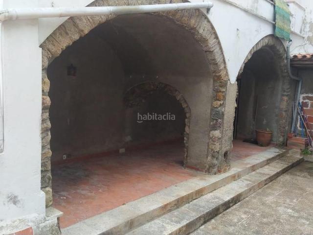 Masía en venta en Calonge, Poble. CHALET APAREADO DE PUBLO, IDEAL INVERSORES!. Masías.