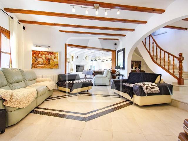 Masía en venta en Calp, La Empedrola. Masías.