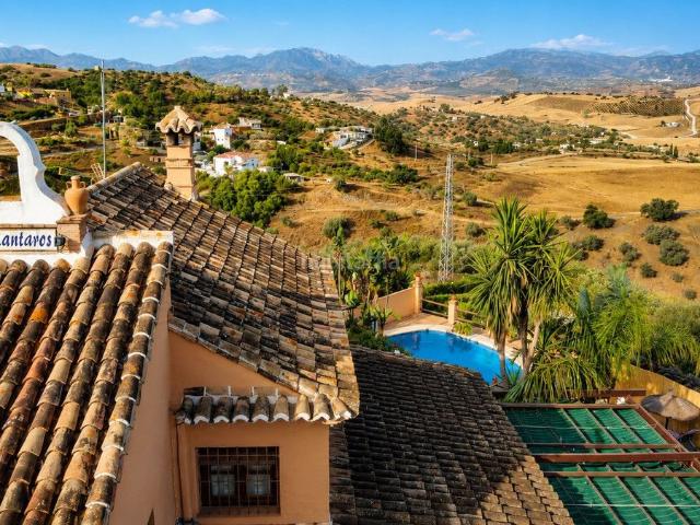 Masía en venta en Cártama, Gibralgalía. Masías.