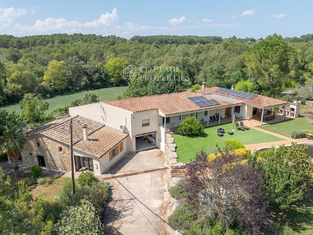 Masía en venta en carretera De Vilafreser a Perles, Vilademuls, de 475 m² 11 habitaciones por 795.000
