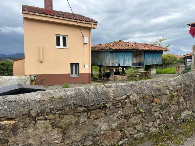 Masía en venta en Castrillón, Piedras Blancas. Casa asturiana San Martín de Laspra. Masías.