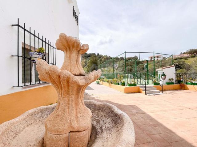 Masía en venta en Casabermeja. Masías.