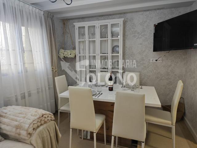 Masía en venta en Casalarreina. Casa de Pueblo en Esquina Centro del Municipio. Masías.