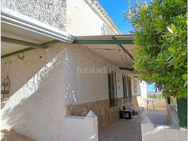 Masía en venta en Caudete. Masías.