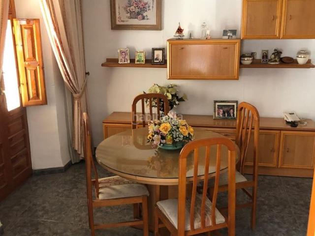 Masía en venta en Cómpeta. Casa con doble vivienda en Competa pueblo. Masías.