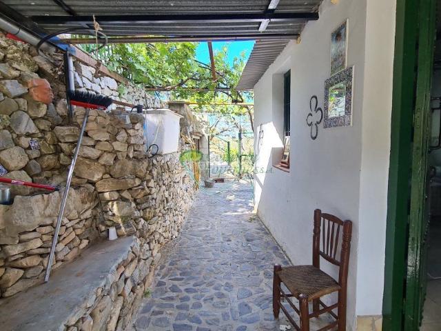 Masía en venta en Cómpeta. Casa de Campo en venta en Cómpeta, 1 dormitorio. Masías.