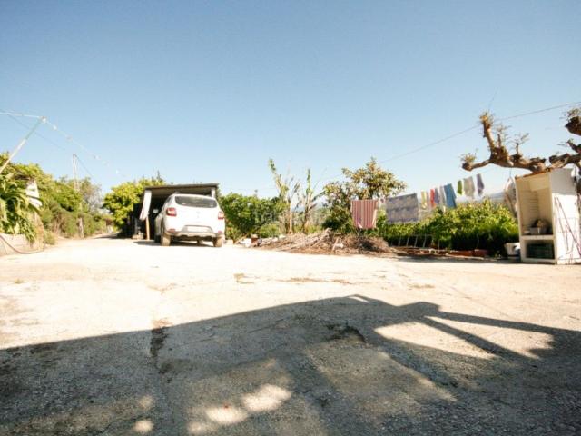 Masía en venta en Coín. BONITA FINCA CON VIVIENDA DE DOS DORMITORIOS. Masías.