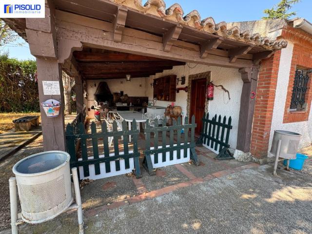 Masía en venta en Corcos. Casa con terreno en Corcos del Valle. Masías.