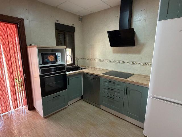 Masía en venta en Córdoba, Alcolea. Parcela con vivienda, piscina y gran zona exterior. Masías.