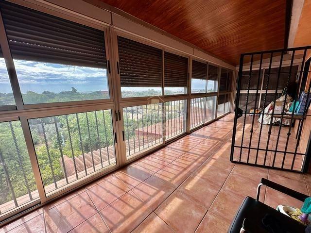 Masía en venta en Córdoba, Paraíso Arenal La Colina. LA COLINA Parcela de 1.000m2 con Gran casa con sotano y 3 plantas. Masías.