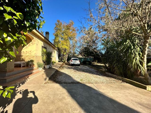 Masía en venta en Córdoba, Villarrubia. Parcela Hipotecable junto al Cortijo del Alamillo Villarrubia. Masías.