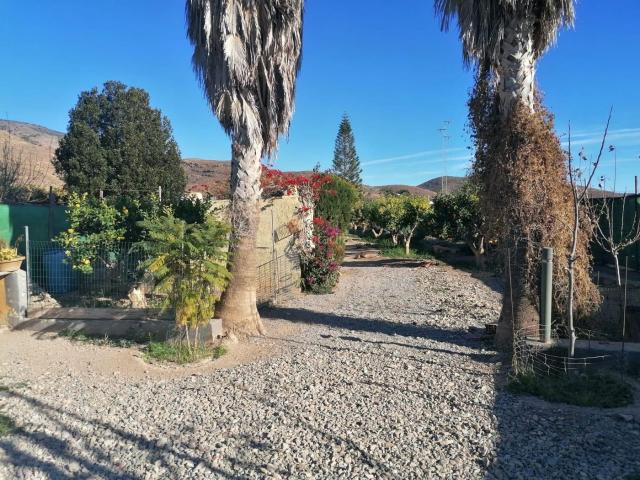 Masía en venta en Dalías. Cortijo con terreno. Masías.