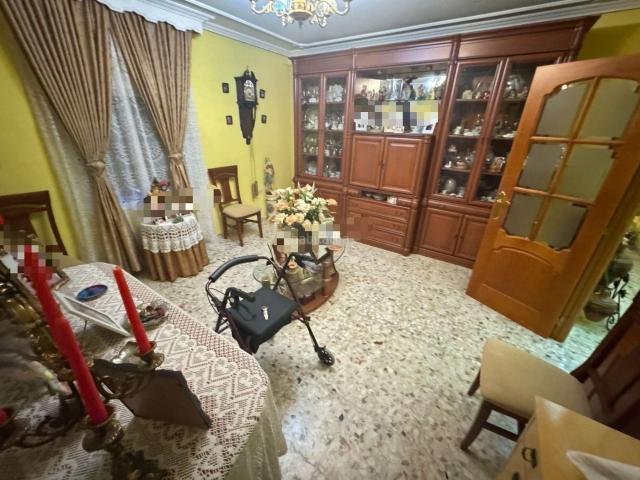 Masía en venta en Dos Hermanas, Entrenúcleos. MAGNÍFICO CHALET NO HIPOTECABLE EN VENTA EN ECHAGUY. Masías Dos.