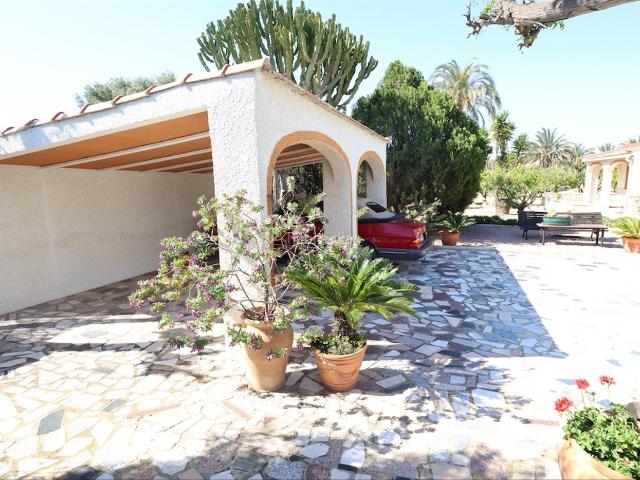 Masía en venta en Elche Elx, La Marina. Masías Elche.