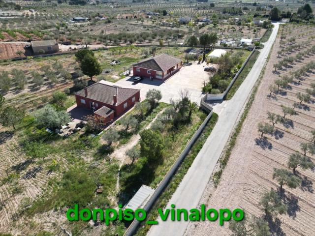 Masía en venta en Elda. Chalet en Cª Sax Salinas, a 5 minutos de Sax. Masías.