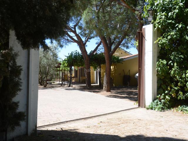 Masía en venta en Fuente el Saz de Jarama. Finca Rústica Legalizada en Fuente el Saz. Masías Fuente el Saz de.