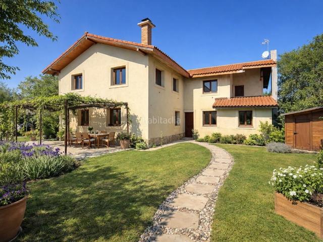 Casa en venta en Fuente el Saz de Jarama. Casas Fuente el Saz de.