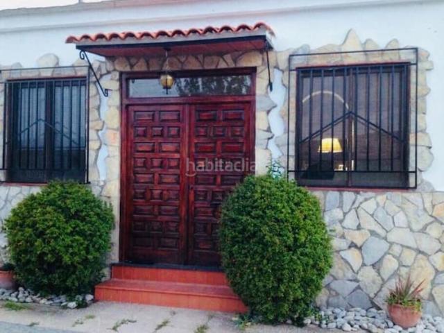 Masía en venta en Gandia, Plaza Elíptica República Argentina. Chalet con terreno y piscina propia en Marchuquera. Masías.