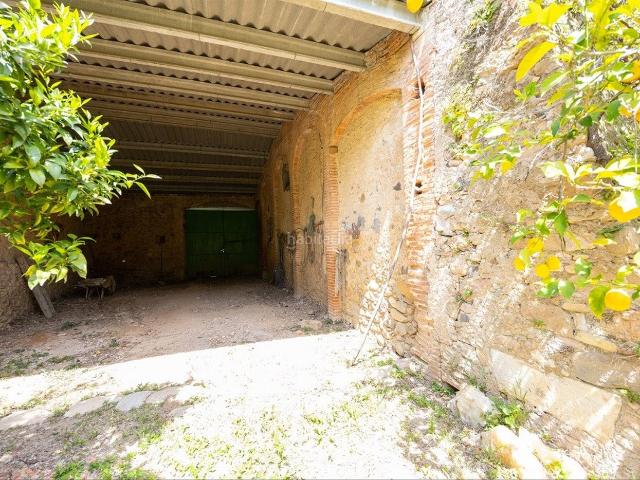 Masía en venta en Garrigàs. Masías.