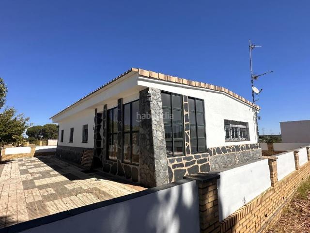 Masía en venta en Gibraleón. FINCA ECOLÓGICA DE 5 HA CON CASA EN GIBRALEÓN. Masías.