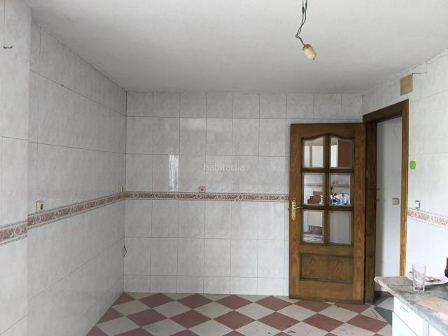 Masía en venta en Granada, Rosaleda Juventud. Amplia Propiedad en La Chana, Granada. Masías.
