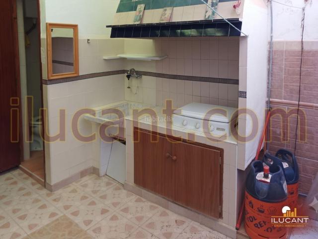 Masía en venta en Hellín. ALBACETE HELLIN CIUDAD DE LOS TAMBORES! Acogedora casa de 2 plantas, ideal casa rural turística. Masías.