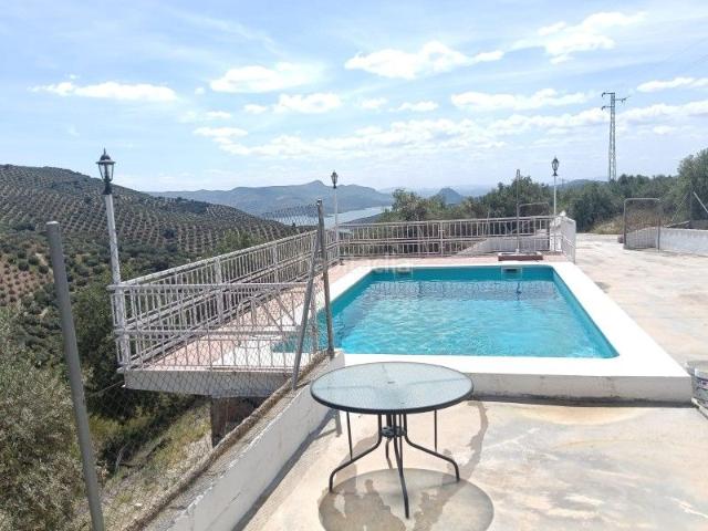 Masía en venta en Iznájar. Casa Rural en Venta en Iznájar, Córdoba. Masías.