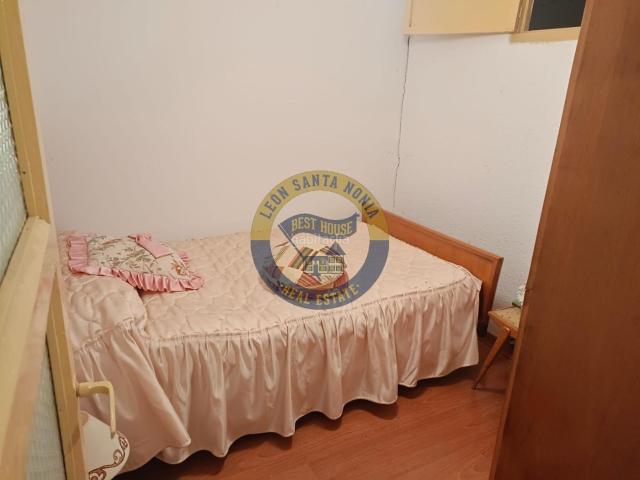 Masía en venta en León, Puente Castro. Casa para reformar en zona Puente Castro. Masías.