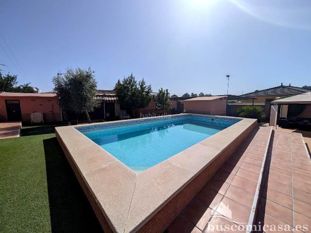 Masía en venta en Linares, San Roque La Cruz La Rozuela. Fantástica casa rústica en San Roque. Masías.