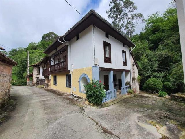 Masía en venta en Llanes, Vibaña Ardisana Caldueño. CASA EN UNA PEQUEÑA ALDEA DEL VALLE DE ARDISANA. Masías.