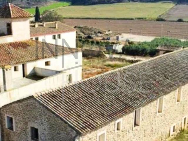 Masía en venta en Lleida, Sucs. Gran masía con gran potencial para proyecto turístico en Suchs. Masías.