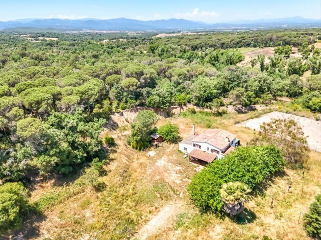 Masía en venta en Maçanet de la Selva, Montbarbat. Masías Maçanet de la.